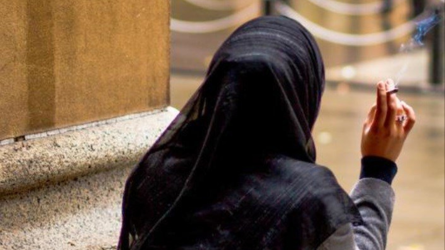 مصرف دخانیات در ایران سالانه جان ۵۰ هزار نفر را می‌گیرد